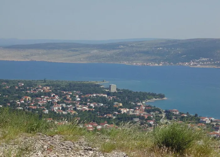 In Near Semesterbostad Starigrad Paklenica