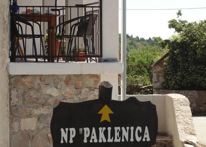 Semesterbostad In Near Starigrad Paklenica